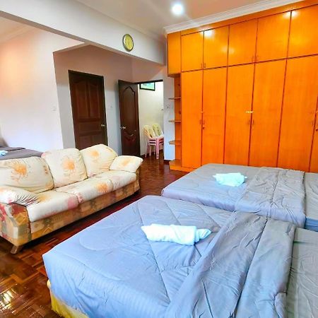 Aaronl Homestay Kota Kinabalu Esterno foto