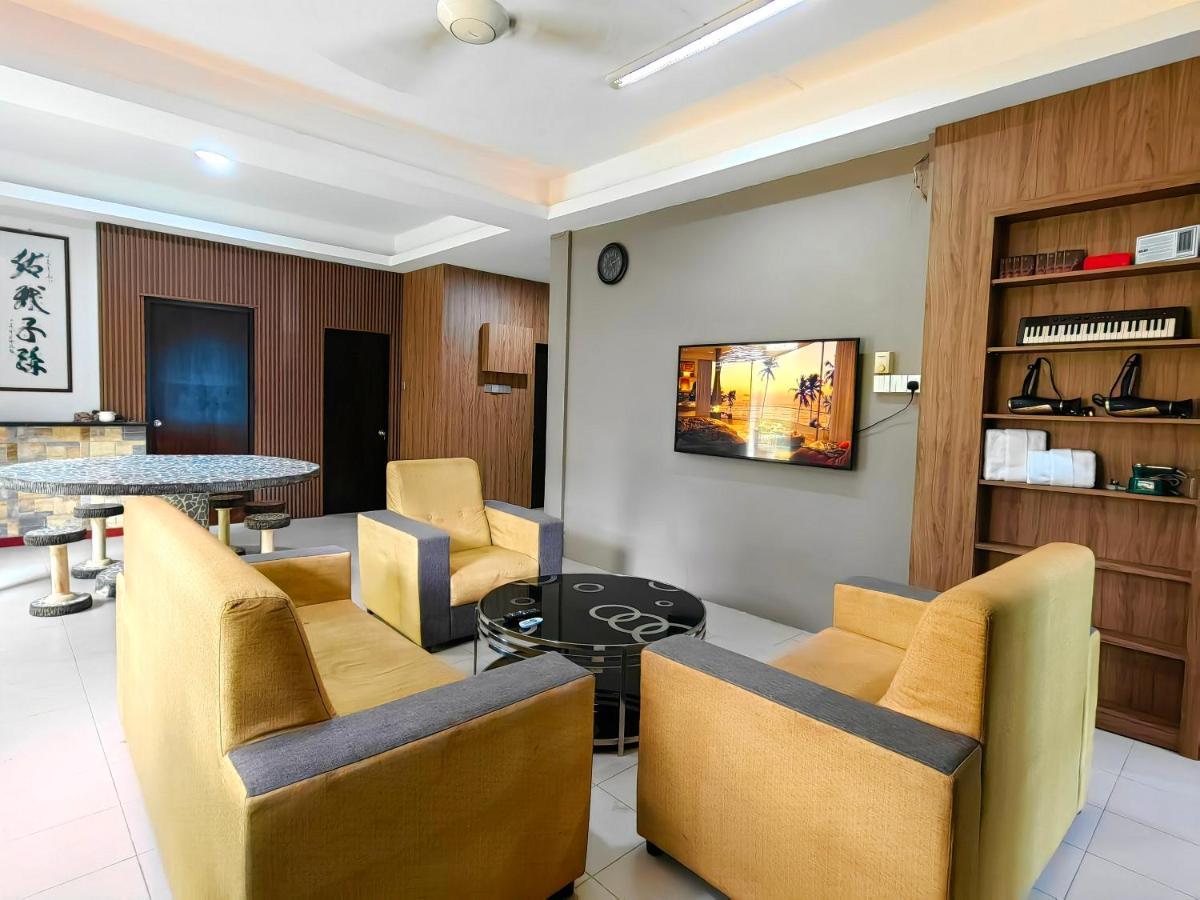 Aaronl Homestay Kota Kinabalu Esterno foto