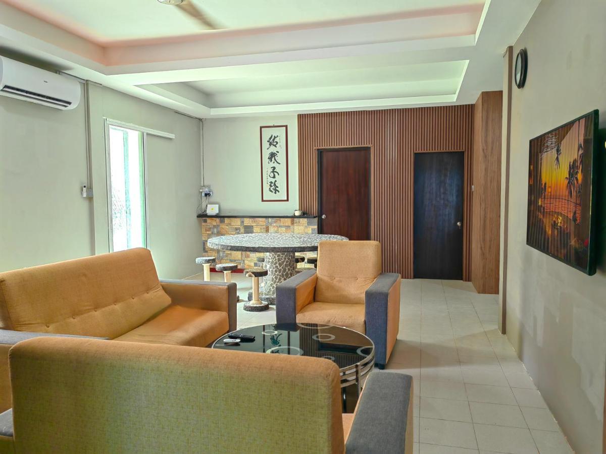 Aaronl Homestay Kota Kinabalu Esterno foto