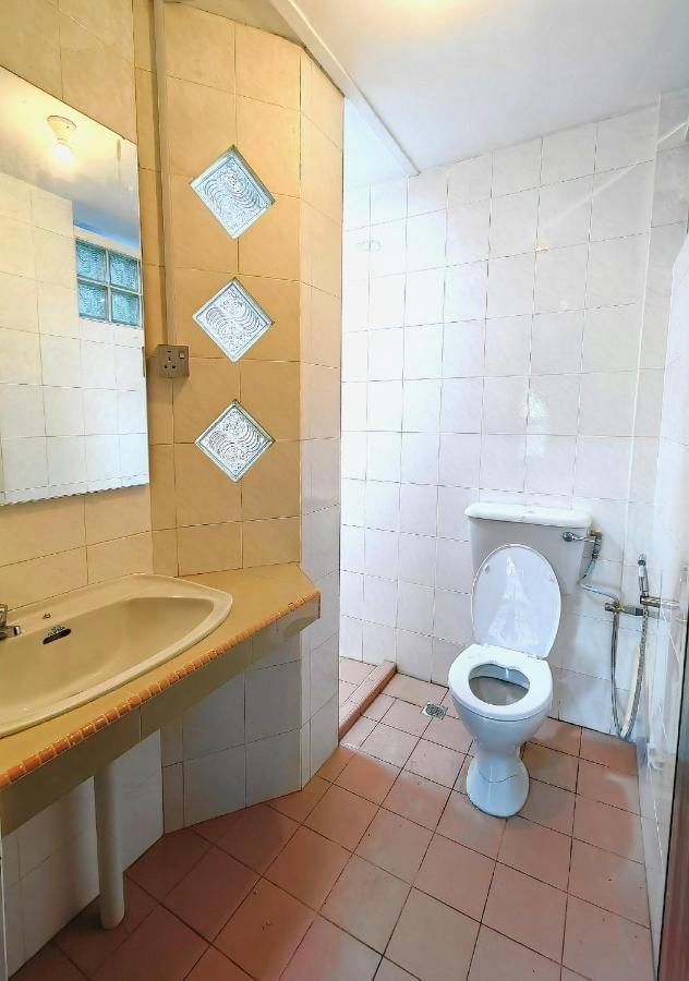 Aaronl Homestay Kota Kinabalu Esterno foto