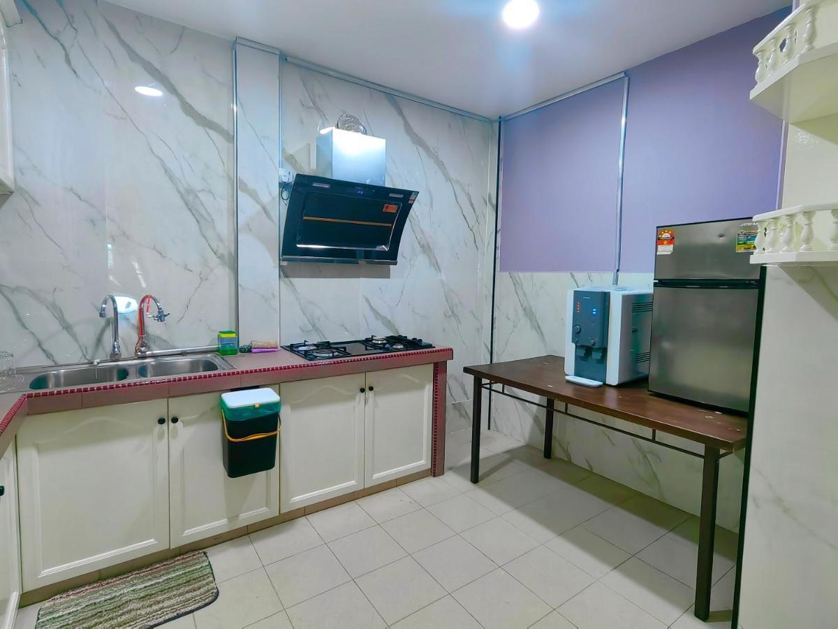 Aaronl Homestay Kota Kinabalu Esterno foto